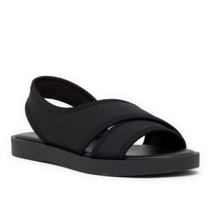 Donald/Pliner Barta Black Sandal
